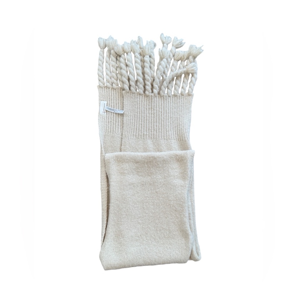 ANTROPOLOGIE  Women’s Cream Chunky Scarf.‎
